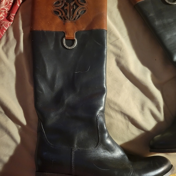 Frye 2 tone riding boots - Picture 6 of 9
